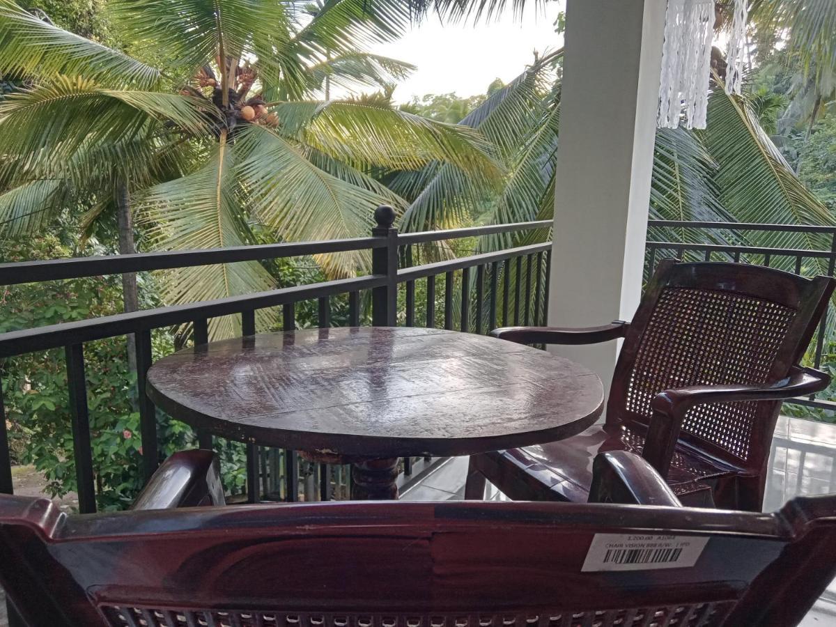 Jungle Village Homestay Пиннавела Экстерьер фото